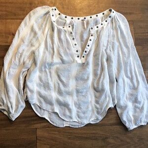 🛼🥁 Free People stripe metallic blouse grommet